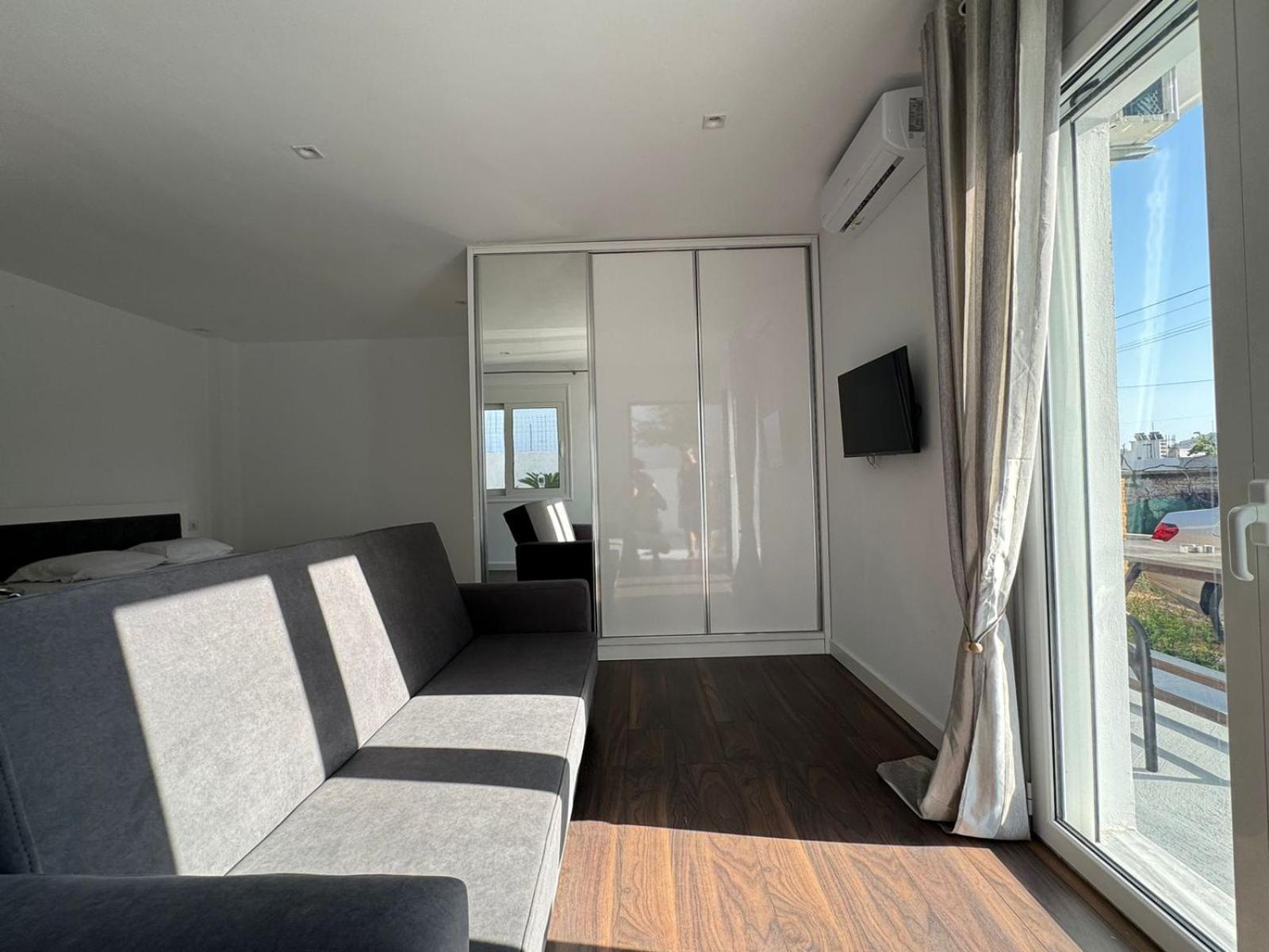 Sulozeqi Apartments Ksamil Buitenkant foto