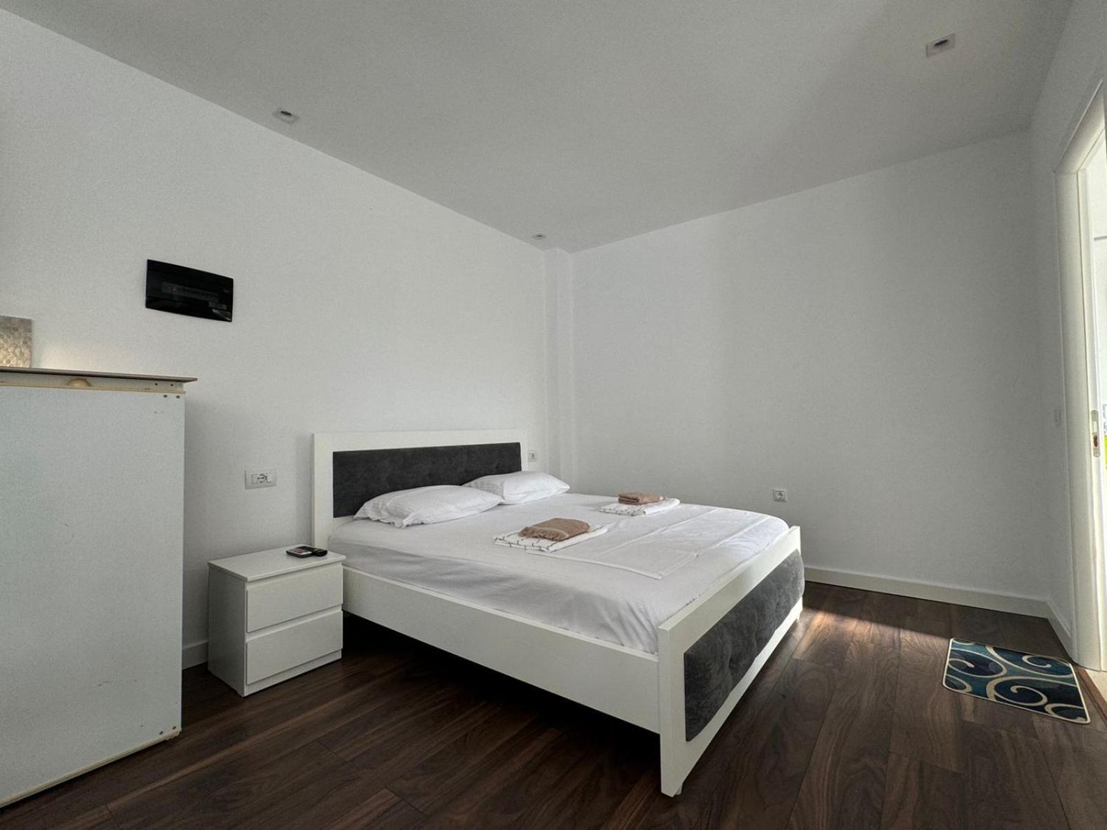 Sulozeqi Apartments Ksamil Buitenkant foto